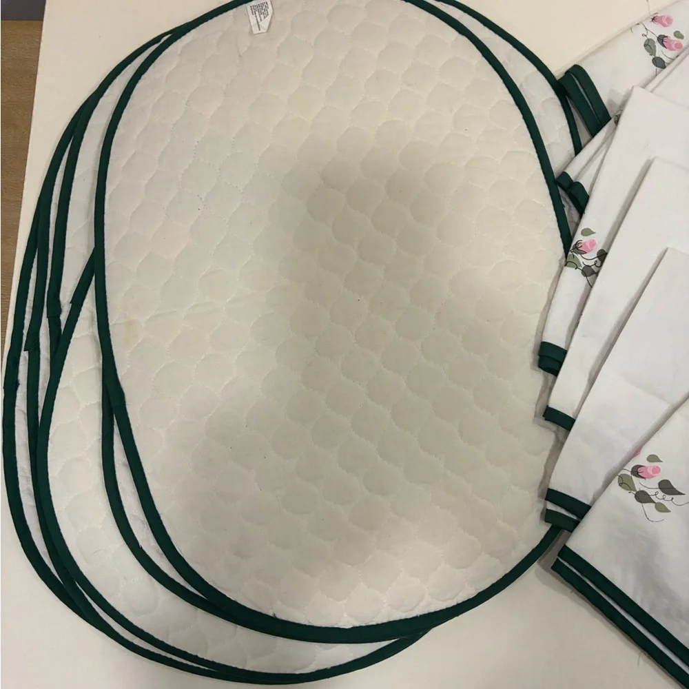 N/A set quilted